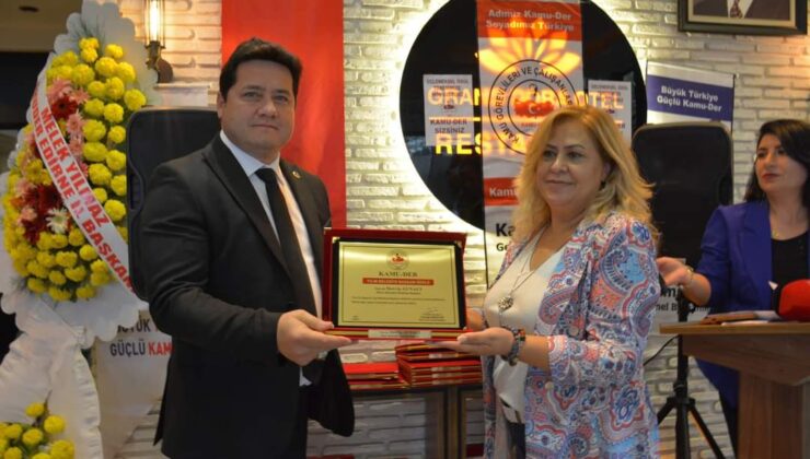 Bolvadin Belediye Başkanı Aynacı’ya “Yılın En Başarılı İlçe Belediye Başkanı” Ödülü