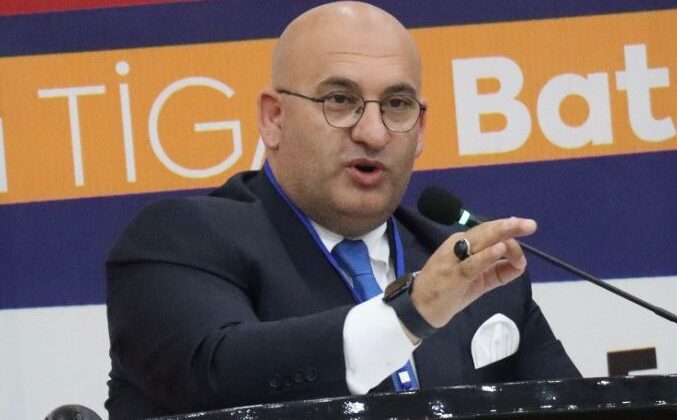 TİGAD Başkanı Geçgel’den Sert Tepki: “Tasarruf Tedbirleri Yerel Medyanın İdam Fermanıdır”