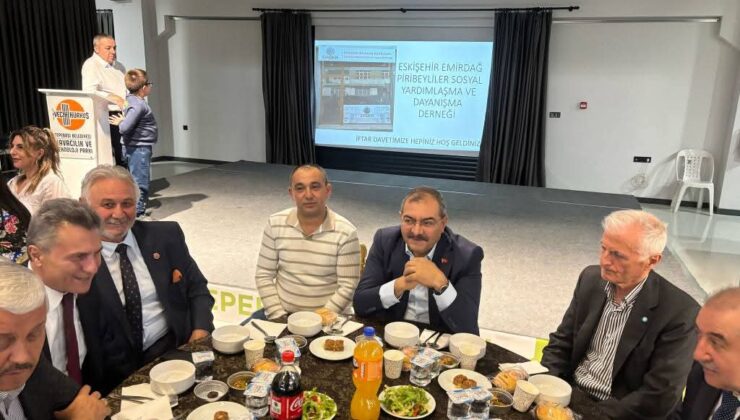 Eskişehir’de Emirdağlılar iftar programı düzenlediler