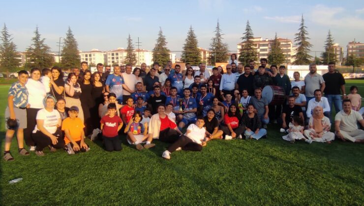 Akin köyü spor, Fethi Heper Futbol Turnuvası’nda şampiyon oldu