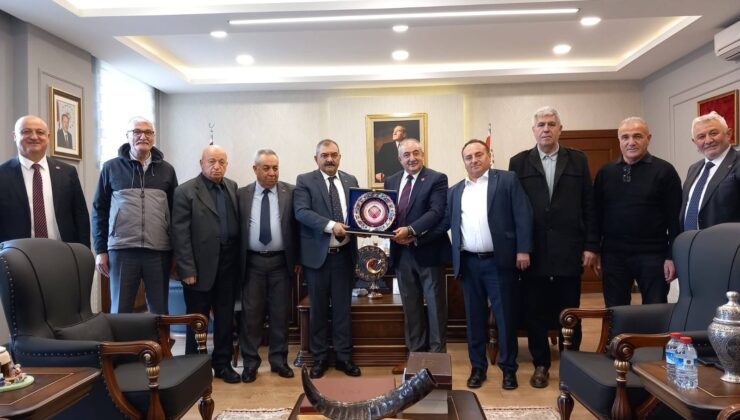 Emirdağ Platformu’ndan, Emniyet Genel Müdür Yardımcısı Mahmut Çorumlu’ya nezaket ziyareti