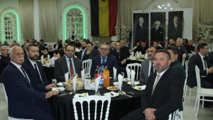 Belçika Türk Federasyonu (BTF) tarafindan Brüksel&rsquo;de geniş katılımlı bir iftar programı düzenlendi.