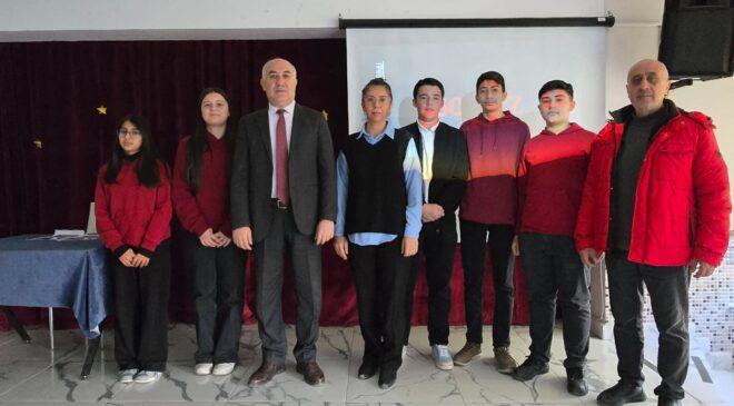 Emirdağ Fen Lisesi’nde öğrencilere ‘Işık Kirliliği’ sunumu yapıldı