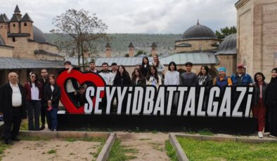 Türk dünyası gençliği Eskişehir&rsquo;in tarihine yolculuk yaptı