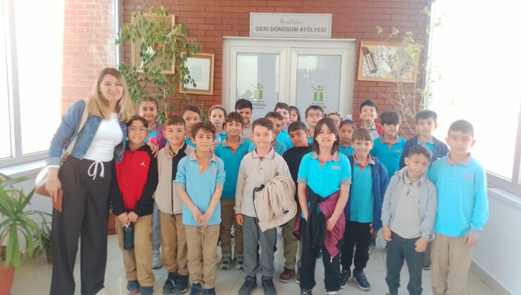 Eskişehir Vali Münir Raif Güney İlkokulu minik öğrencileri, ‘geri dönüşümü’ yerinde öğrendiler