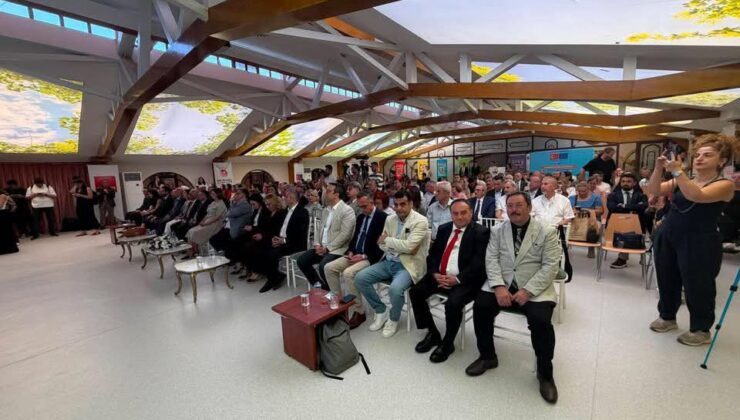 Emirdağlılar Federasyonu Başkanı Ahmet Eryürük Sivil Katılım Zirvesi’ne Katıldı…..