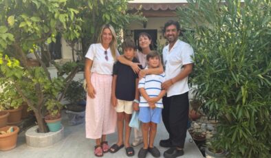 Birlik ve Kardeşlik Mesajına Anlamlı Ziyaret: Batuhan Mumcu’dan Ahmet Kaya’nın Ailesine Vefa Buluşması