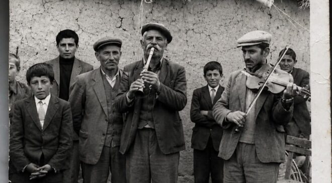 Abdal Esat ve Arkadaşları… Eski Çifteler Düğünlerinin Sessiz Kahramanları