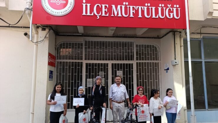 Emirdağ’da ‘Camiler Arası Bilgi Yarışması’nda dereceye giren öğrenciler ödüllendirildi