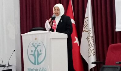 MEHİR AİLE PLATFORMU KIRIKKALE İL TEMSİLCİSİ PINAR TAŞCI YIKILMAZ&rsquo;DAN “MODERN ÇAĞDA AİLEMİZ” PROGRAMI DÜZENLEDİ